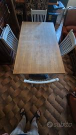 Tavolo cucina con 4 sedie