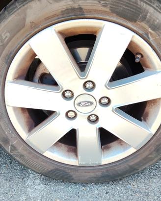 Ruote cerchi in lega 16" Ford con gomme 