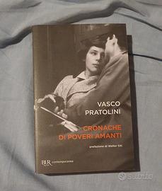 Libro Cronache di poveri amanti