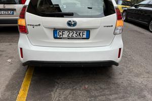 Toyota prius plus