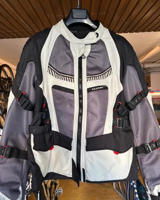 Accessori moto vari. Giacca pantaloni stivali