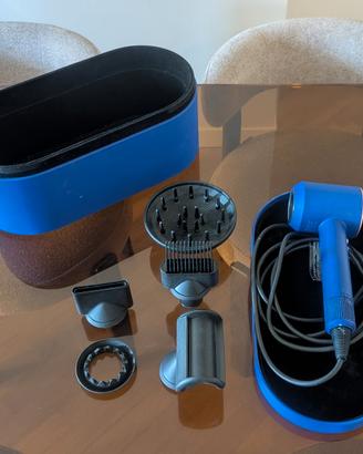 Dyson supersonic Blu Blush