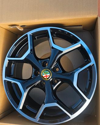 4 cerchi Nuovi 18 Alfa romeo Giulia Giulietta Tona