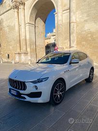 Maserati Levante V6 Diesel 275 CV AWD Gransport