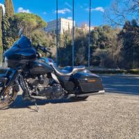 STRETT GLIDE 117 St - Harley Davidson