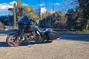 STRETT GLIDE 117 St - Harley Davidson