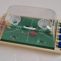 Gioco pallacanestro da tavolo vintage