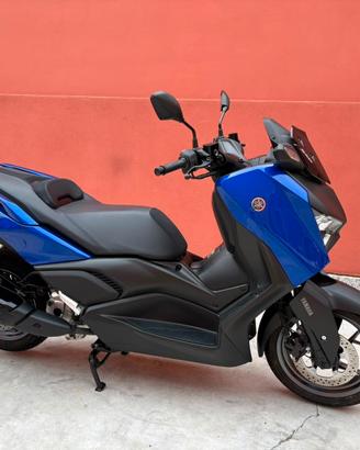 Yamaha X-Max 300 2026