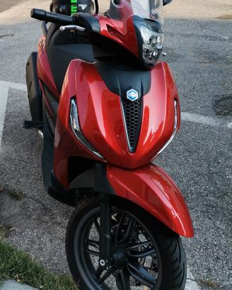 Beverly 400 s