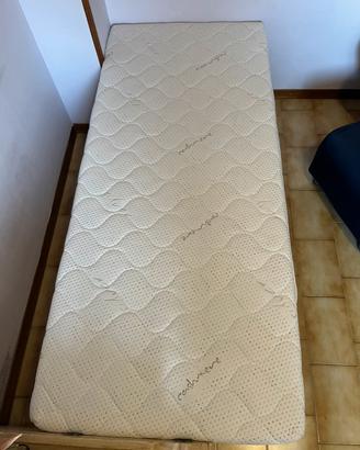 Letto ortopedico con materasso