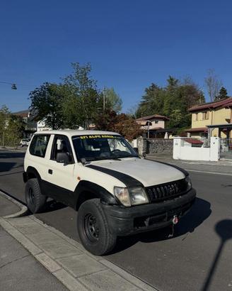 Toyota Land Cruiser Kzj 90
