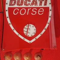 Insegna a led Ducati