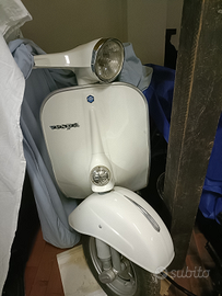 Piaggio Vespa Primavera 125