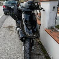 Aprilia sr