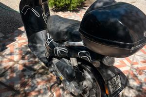 PIAGGIO SCARABEO 50  NERO MOTORINO