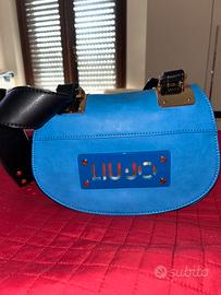 Borsa Liu-Jo in pelle e con rifiniture dorate!
