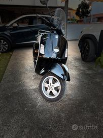 Vespa gts 250 ie anno 2006