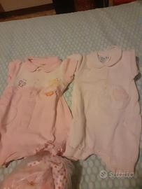 Set  tute, pagliaccetto e body per bambina 1 mese