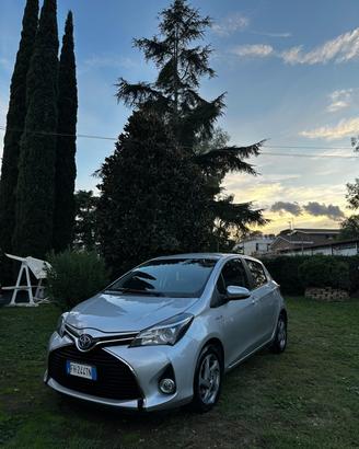 Toyota Yaris 1.5 Hybrid 5 porte Active