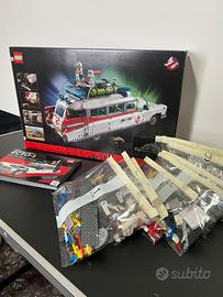 LEGO Icons 10274 ECTO-1 Ghostbusters