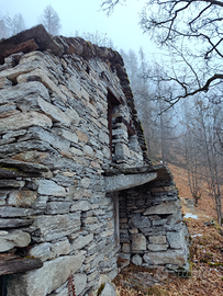 Baita da ristrutturare