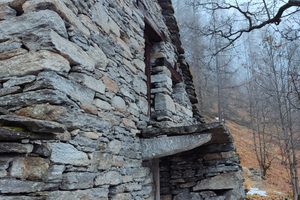 Baita da ristrutturare