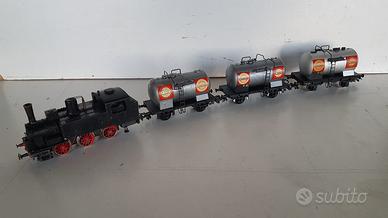 Rivarossi GR 835 + Cisterne Esso