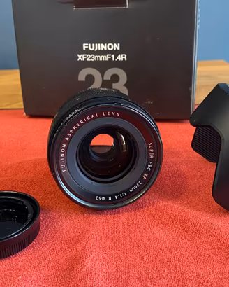 FUJIFILM XF 23mm f/1.4 R