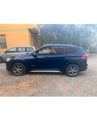 BMW X1 f48