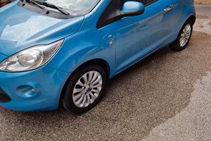 ford Ka modello titanium 