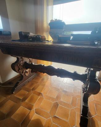 Scrivania a sanremo