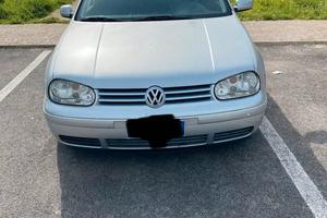 VW Golf impeccabile quasi nuova unico proprietario