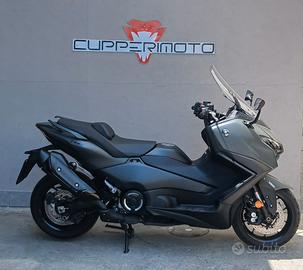 Yamaha TMAX 560