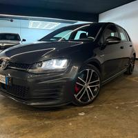 Volkswagen Golf GTD 2.0 TDI DSG 5p. BlueMotion Tec