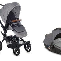 Passeggino e  carrozzina omologata per auto.