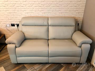 Divano Roncatello tre posti più due relax