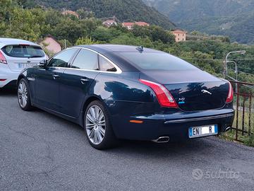 Jaguar XJ 3.0 V6 275 cv Premium Luxury