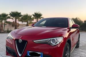 Alfa Romeo Stelvio 2,3 210cv Q4