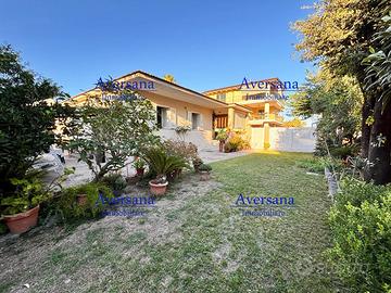 Casa Indipendente con grande giardino