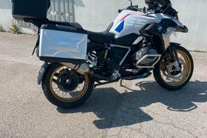 Moto BMW 1250