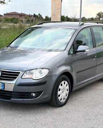 Volkswagen Touran 1.6 gpl 2007