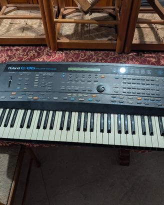 Tastiera Roland E86 