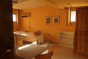 Ufficio di 80mq al piano seminterrato