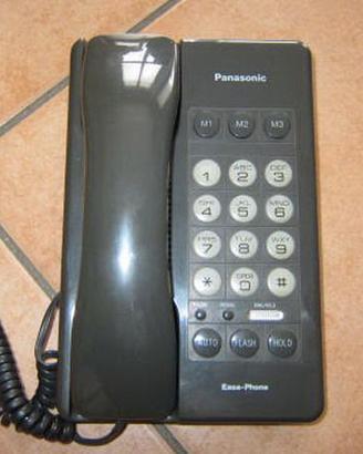Telefono Panasonic con tastiera luminosa e TASTI G
