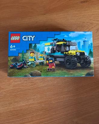 Lego 40582 Fuoristrada 4x4 per soccorsi