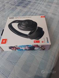 CUFFIE JBL TUNE 720