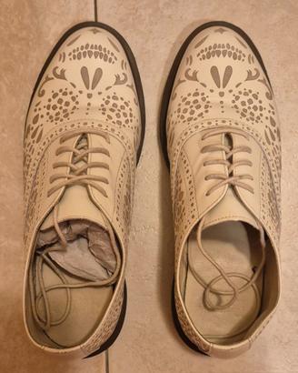 Dr Martens bianche