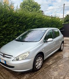 Peugeut 307 1.4 benz OK NEOPATENTATI
