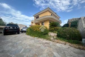 VILLA SINGOLA A SELARGIUS