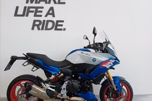 BMW F 900 XR - 2026